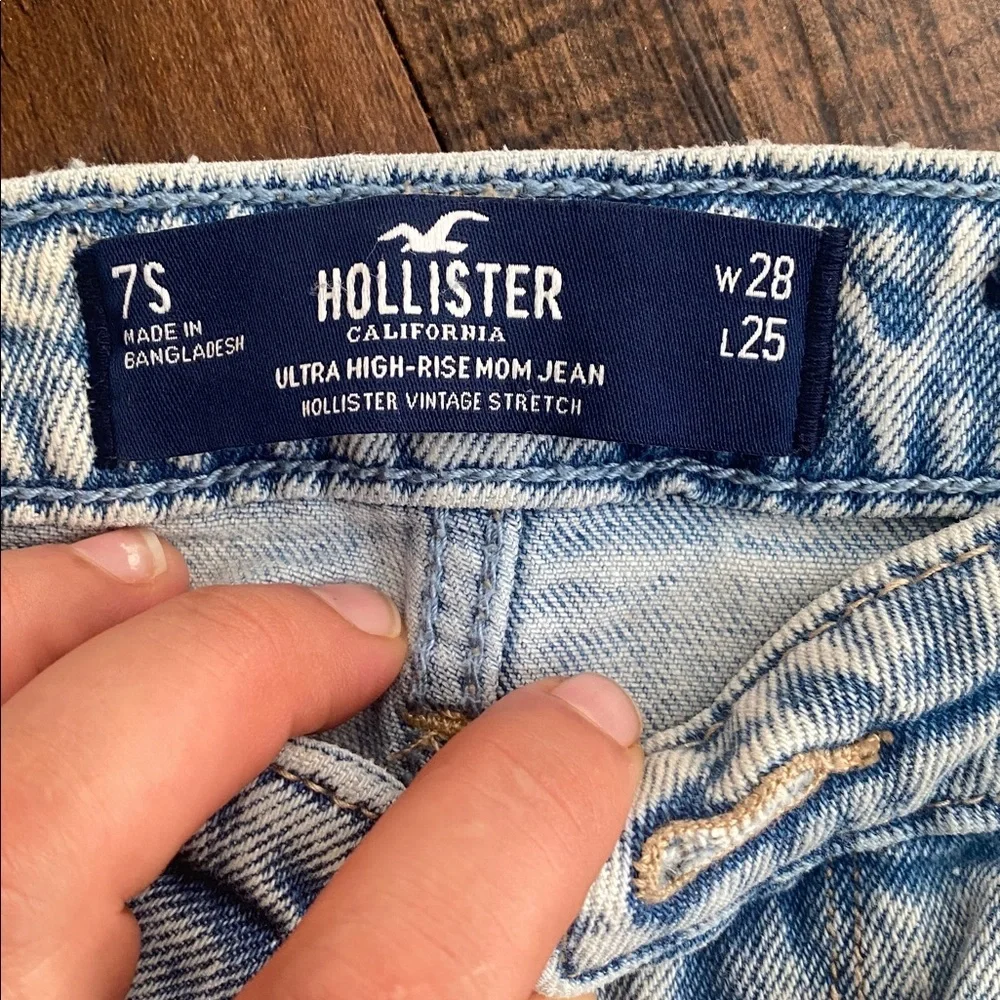 Hollister Ultra High-Rise Light Blue Jeans
